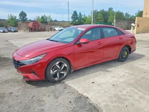 Hyundai Elantra 2.0L 4 2023