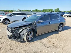 Nissan Altima 2.5L 4 2015