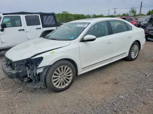 Volkswagen Passat 1.8L 4 2016