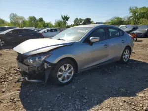 Mazda 3 2.0L 4 2015