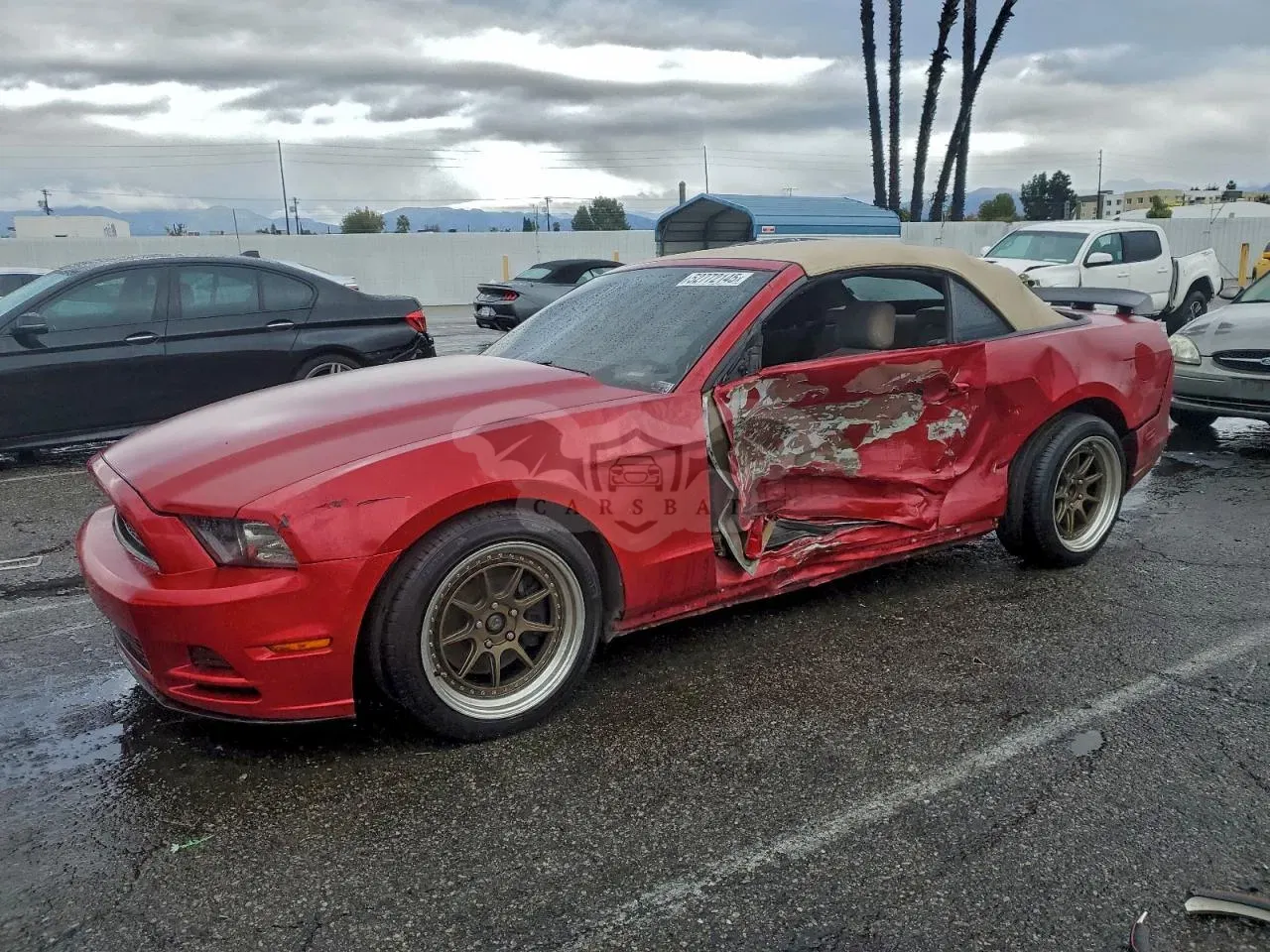 Ford Mustang 3.7L 6 2013
