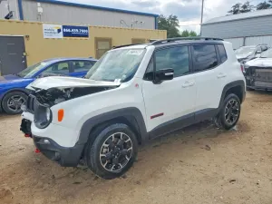 Jeep Renegade 1.3L 4 2023