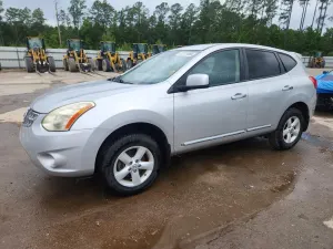 Nissan Rogue 2.5L 4 2013