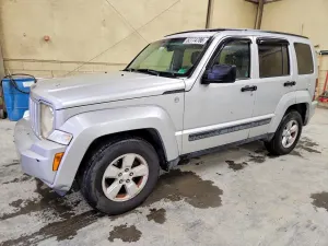 Jeep Liberty 3.7L 6 2010