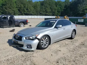 Infiniti Q50 3.7L 6 2015