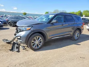 Ford Explorer 2.3L 4 2023