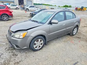 Kia Rio 1.6L 4 2011