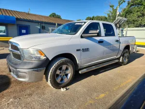 RAM 1500 5.7L 8 2013