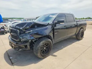 RAM 1500 5.7L 8 2019