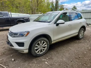 Volkswagen Touareg 3.0L 6 2015
