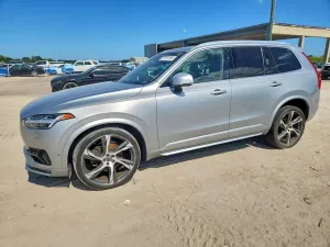 Volvo XC90 2.0L 4 2017