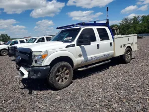 Ford F-350 6.7L 8 2014