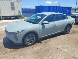 Kia K4 2.0L 4 2025