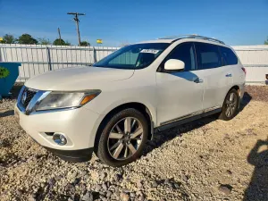 Nissan Pathfinder 3.5L 6 2015