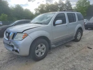 Nissan Pathfinder 4.0L 6 2012