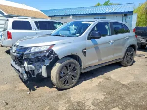 Mitsubishi Outlander 2.0L 4 2026