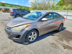 Hyundai Elantra 1.8L 4 2012