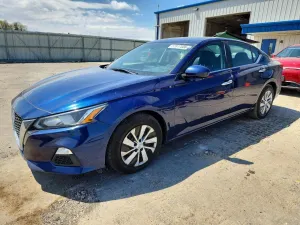 Nissan Altima 2.5L 4 2020