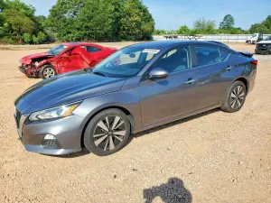 Nissan Altima 2.5L 4 2022