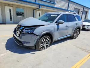 Nissan Pathfinder 3.5L 6 2025