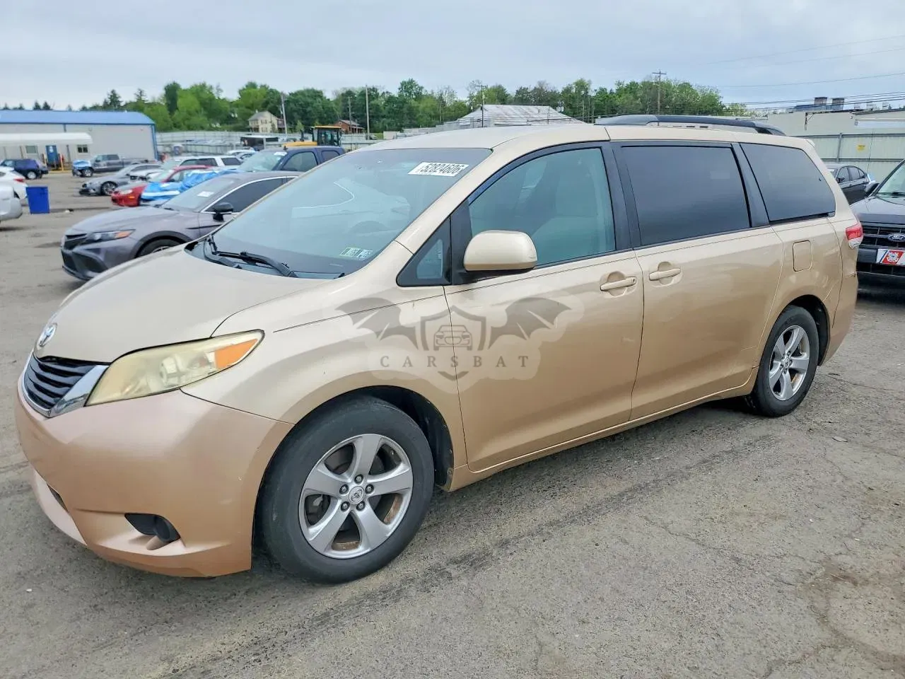 Toyota Sienna 3.5L 6 2011