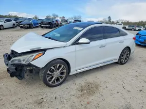 Hyundai Sonata 2.0L 4 2015