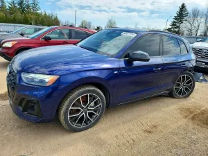 Audi Q5 2.0L 4 2023