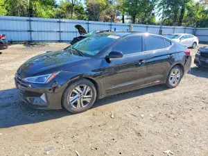 Hyundai Elantra 2.0L 4 2019