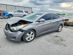 Hyundai Elantra 1.8L 4 2013