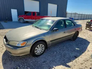 Toyota Camry 2.2L 4 2000