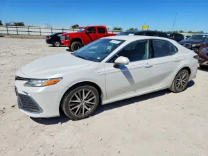 Toyota Camry 2.5L 4 2022