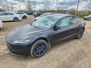 Tesla Model 3 2024