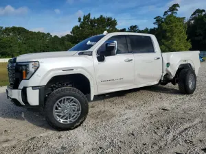 GMC Sierra 6.6L 8 2025