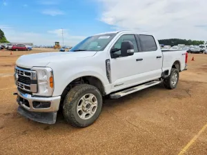 Ford F-250 6.7L 8 2025