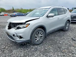 Nissan Rogue 2.5L 4 2015
