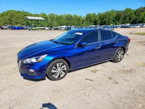 Nissan Altima 2.5L 4 2019