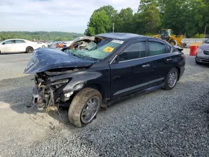 Nissan Altima 2.5L 4 2015