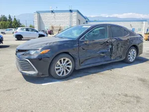 Toyota Camry 2.5L 4 2023