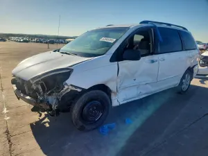 Toyota Sienna 3.3L 6 2006