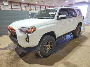 Toyota 4Runner 4.0L 6 2021