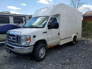 Ford Econoline 6.8L 10 2016