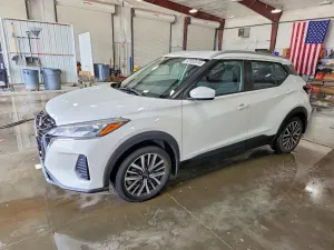 Nissan Kicks 1.6L 4 2022