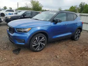 Volvo XC40 2.0L 4 2021