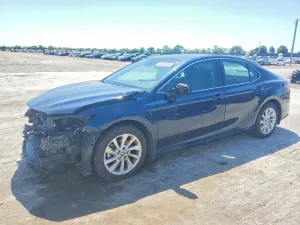 Toyota Camry 2.5L 4 2021