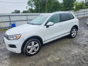 Volkswagen Touareg 3.0L 6 2014
