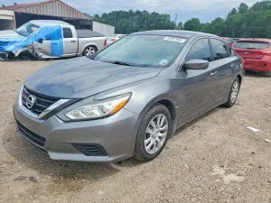 Nissan Altima 2.5L 4 2017