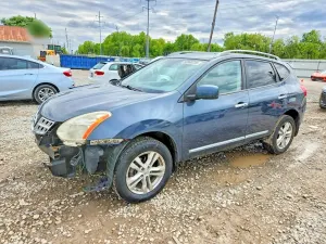 Nissan Rogue 2.5L 4 2013