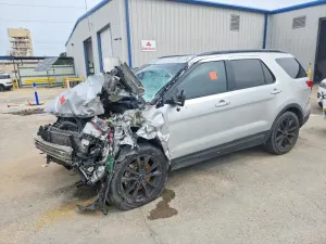 Ford Explorer 3.5L 6 2019