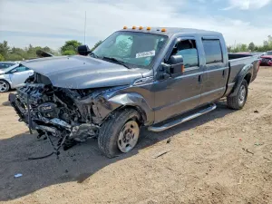 Ford F-250 6.2L 8 2015