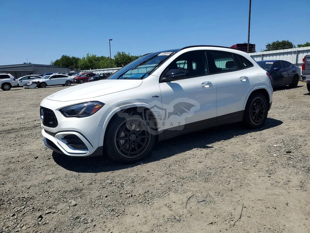 Mercedes-Benz GLA 2.0L 4 2025